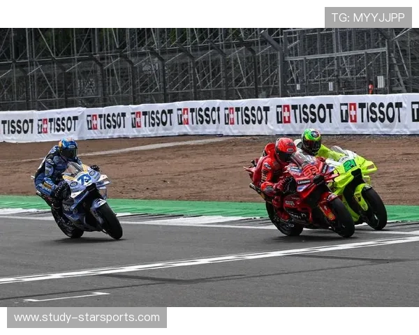 MotoGP焦点战报:新赛季冠军之争再起波澜车坛风云激荡升级 MotoGP焦点战报:新赛季冠军之争再起波澜车坛风云激荡升级