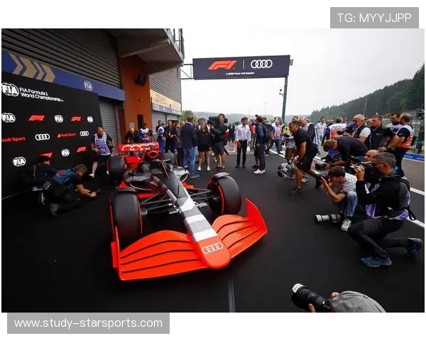 2026赛季F1车队格局大变革焦点战提前升温引爆围场风云再起波澜