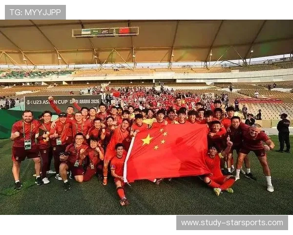 中国足球再迎历史性突破，年轻球员联手创造联赛新纪录