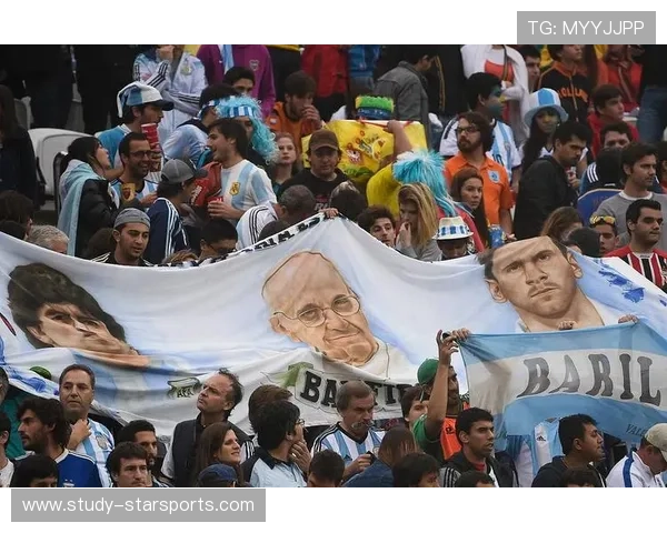 梅西带领球队逆转胜利创历史新纪录引球迷热议