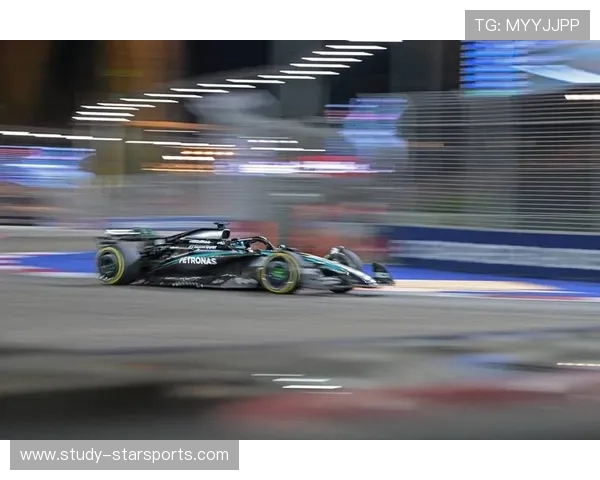 F1赛季最新动态解析车队策略与车手表现趋势