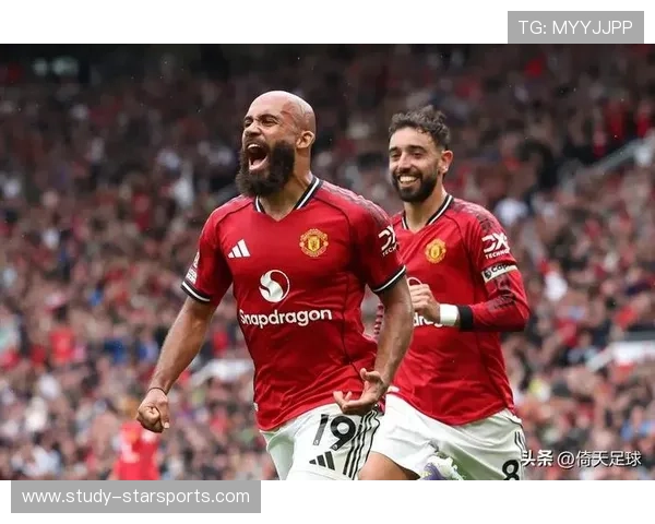 皇马锋线大爆发迎战巴萨 曼联连胜势头难挡利物浦